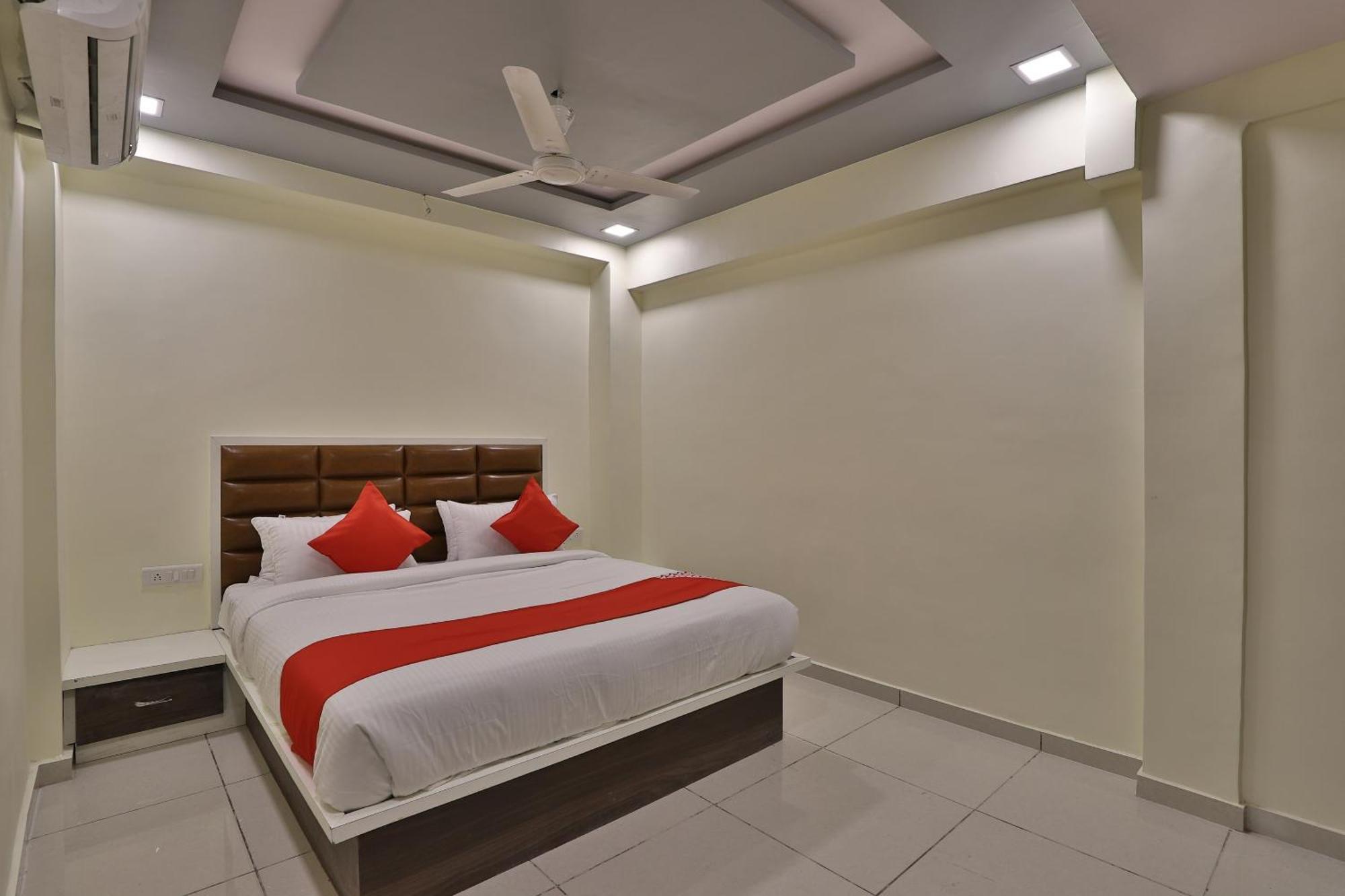 Hotel O Sunway Ahmedabad Exterior photo